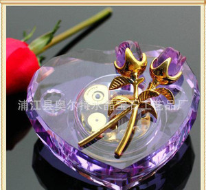 匠心獨(dú)運(yùn)，禮贊師恩——廣交會(huì)熱賣(mài)水晶音樂(lè)盒，教師節(jié)禮品首選